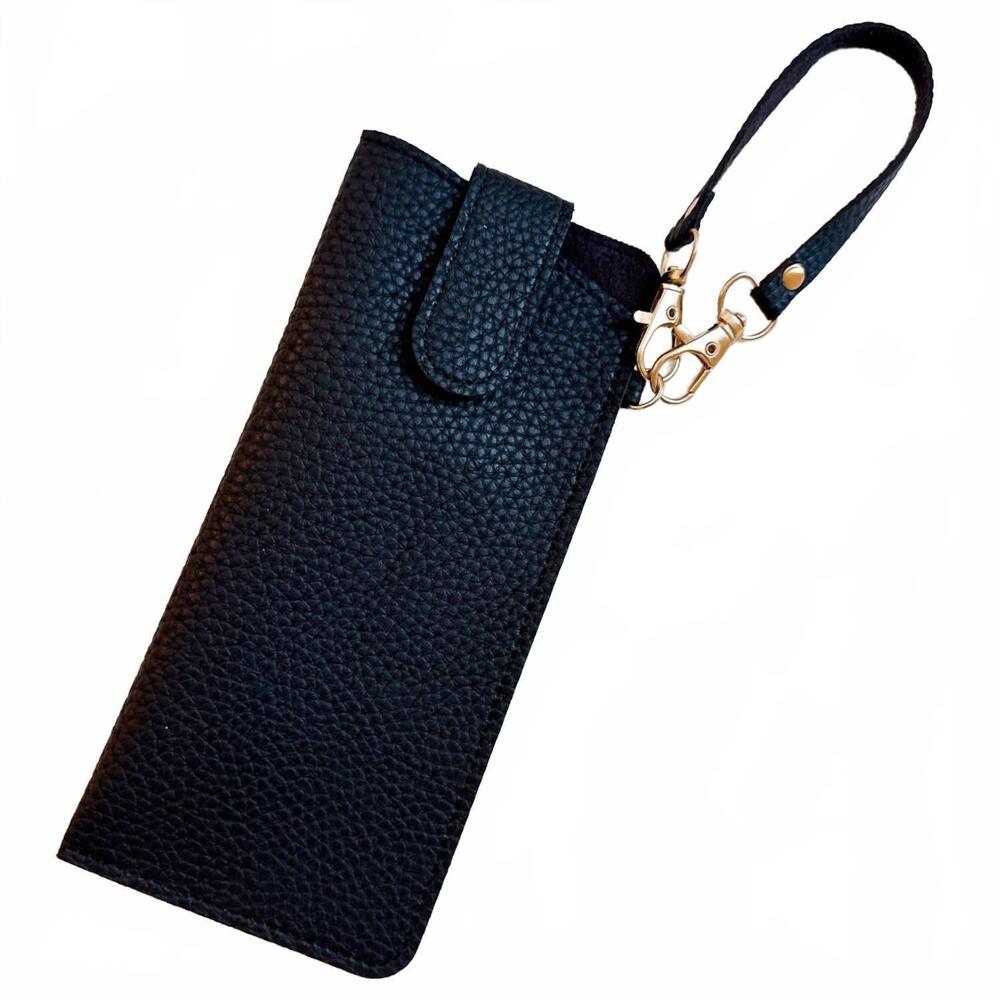 NEW ELLISON+YOUNG women's button up glass case bag charm in black